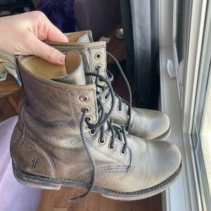 Frye Veronica combat boot. Great condition.